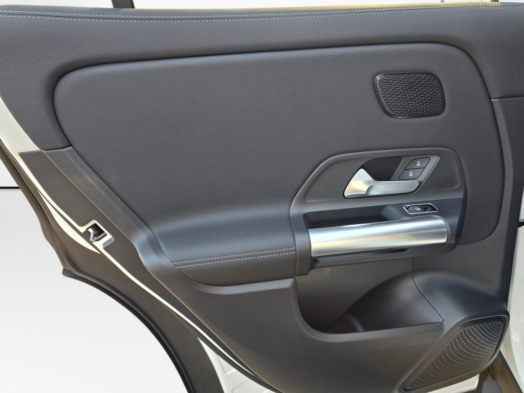 New 2026 Mercedes-Benz GLA 250 4MATIC image 18