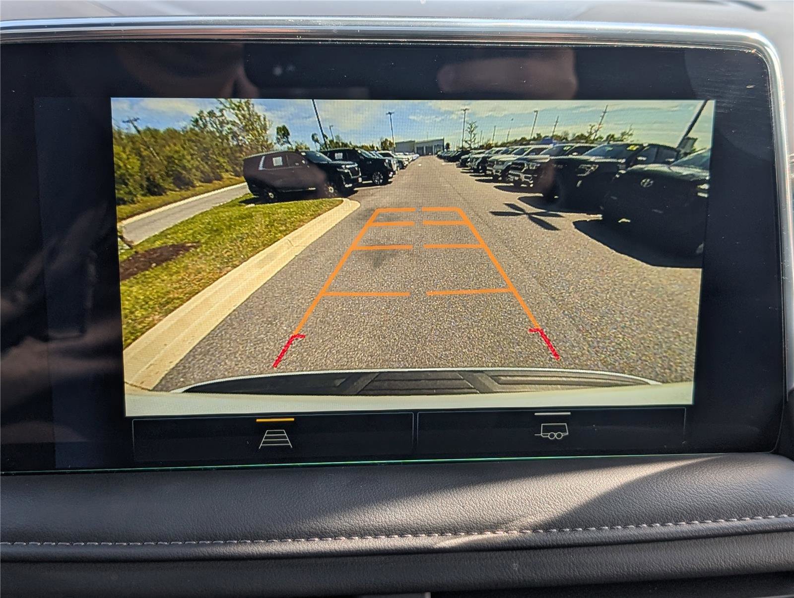 Used 2024 Chevrolet Suburban Z71 AWD/4WD image 33