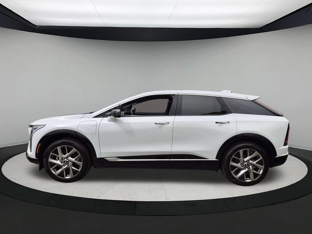 New 2027 Cadillac Optiq Luxury RWD image 2