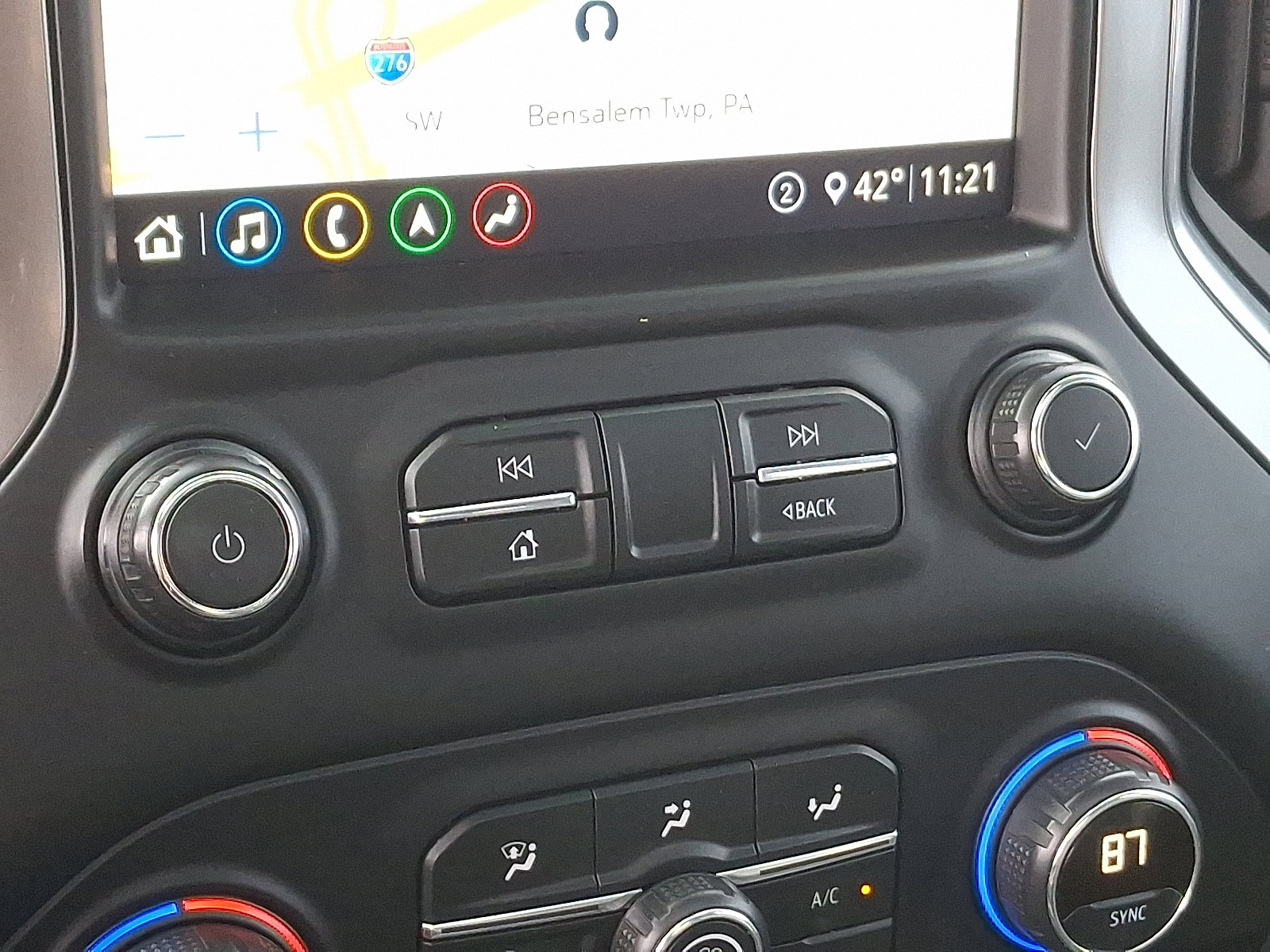 Used 2020 Chevrolet Silverado 2500 LTZ w/ LTZ Premium Package image 17