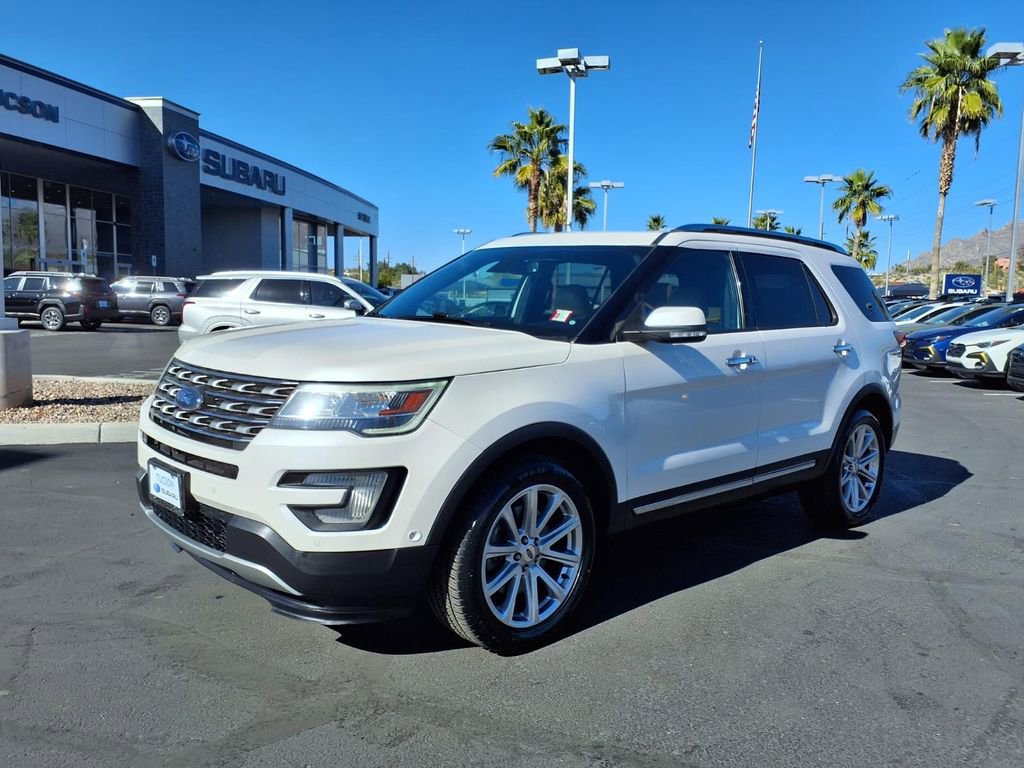 Used 2017 Ford Explorer Limited w/ Equipment Group 301A image 8