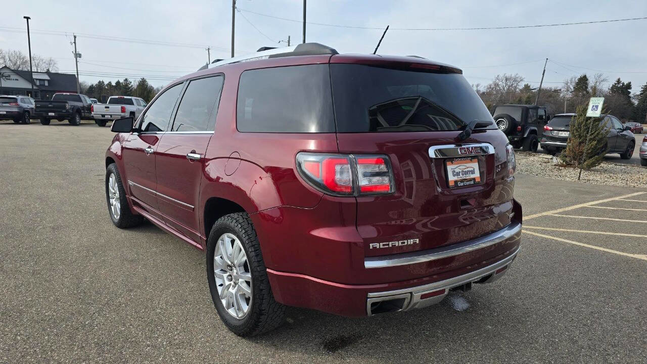 Used 2015 GMC Acadia Denali image 3