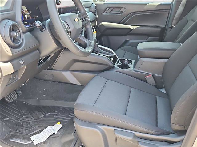 New 2026 Chevrolet Colorado W/T w/ WT Custom Package AWD/4WD image 4