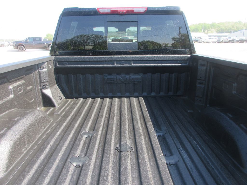 New 2026 GMC Sierra 2500 AT4 w/ AT4 Premium Plus Package AWD/4WD image 7