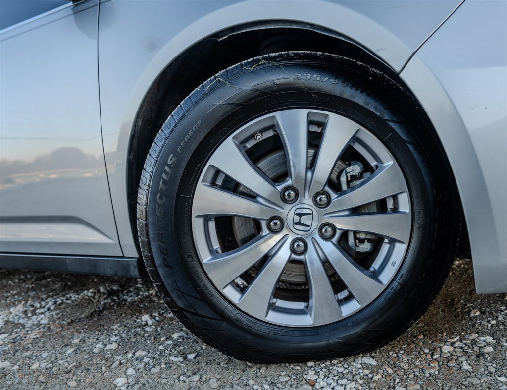 Used 2015 Honda Odyssey EX-L image 13