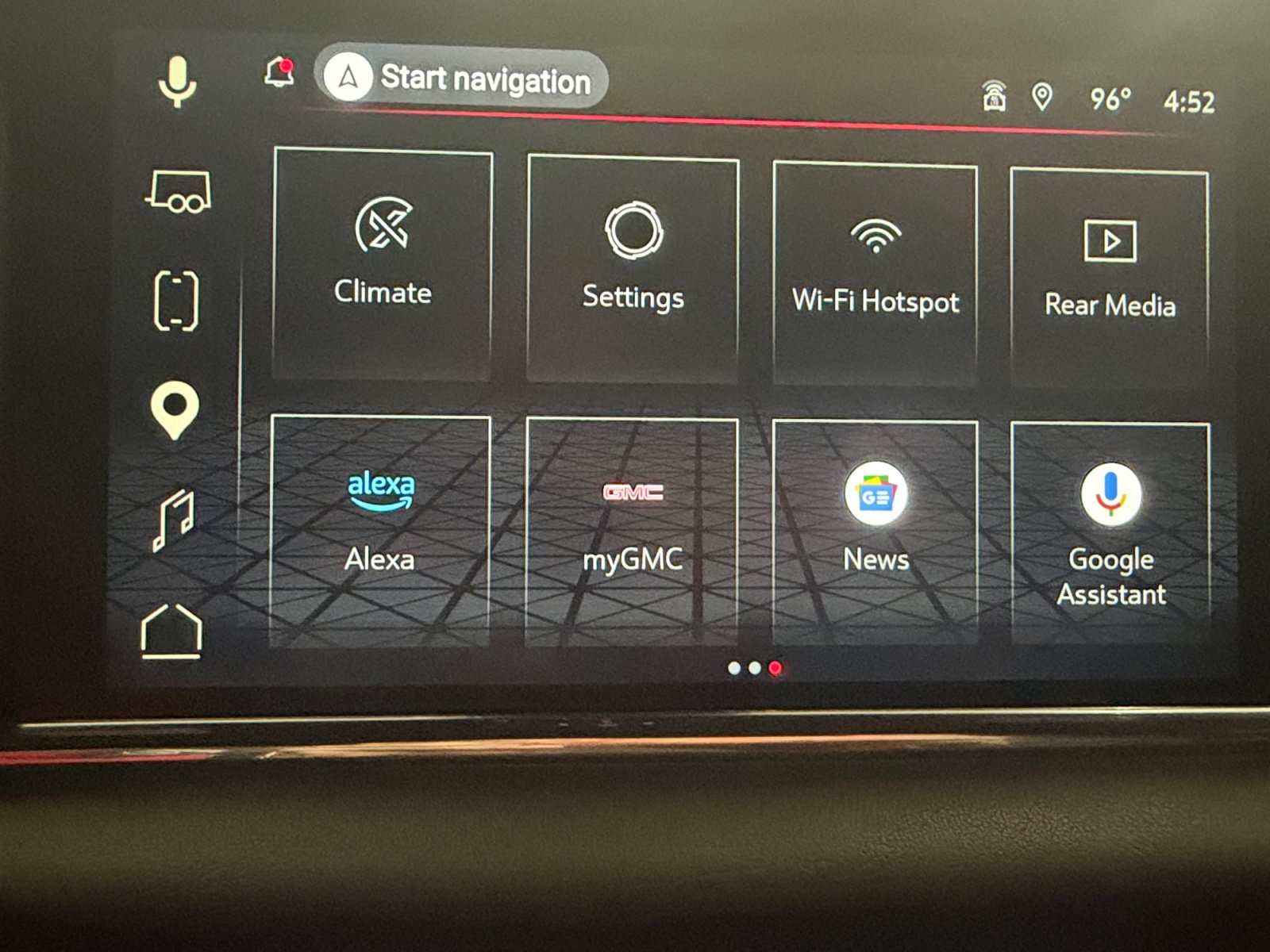 Used 2024 GMC Yukon XL Denali w/ Advanced Technology Package RWD image 29