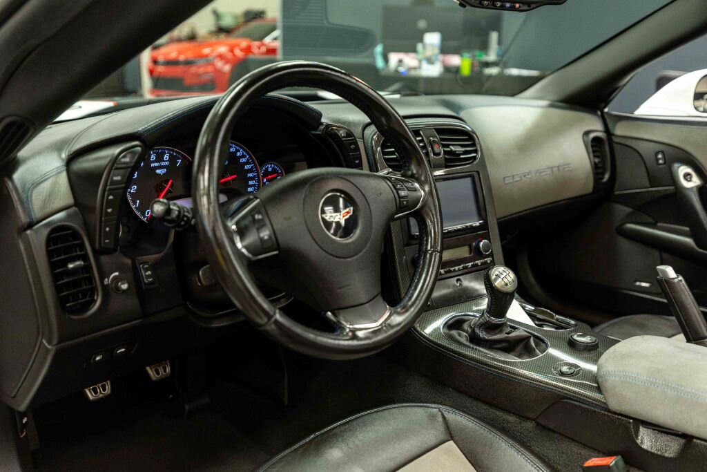 Used 2013 Chevrolet Corvette 427 w/ 1SC Preferred Equipment Group image 8