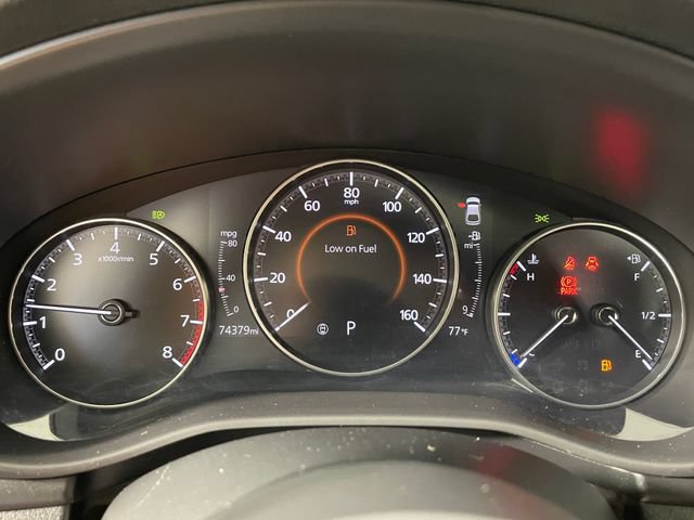 Used 2020 MAZDA MAZDA3 Hatchback w/ Premium Package FWD image 5