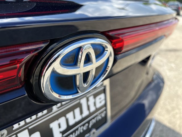 Used 2022 Toyota Venza XLE AWD/4WD image 31