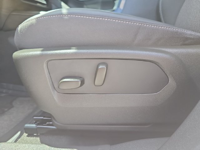 Certified 2022 Buick Envision Preferred FWD image 19