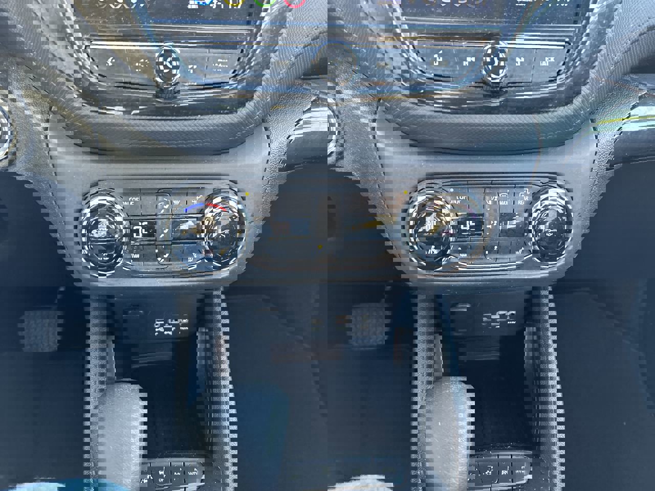 Used 2022 Chevrolet TrailBlazer LT w/ Convenience Package image 28