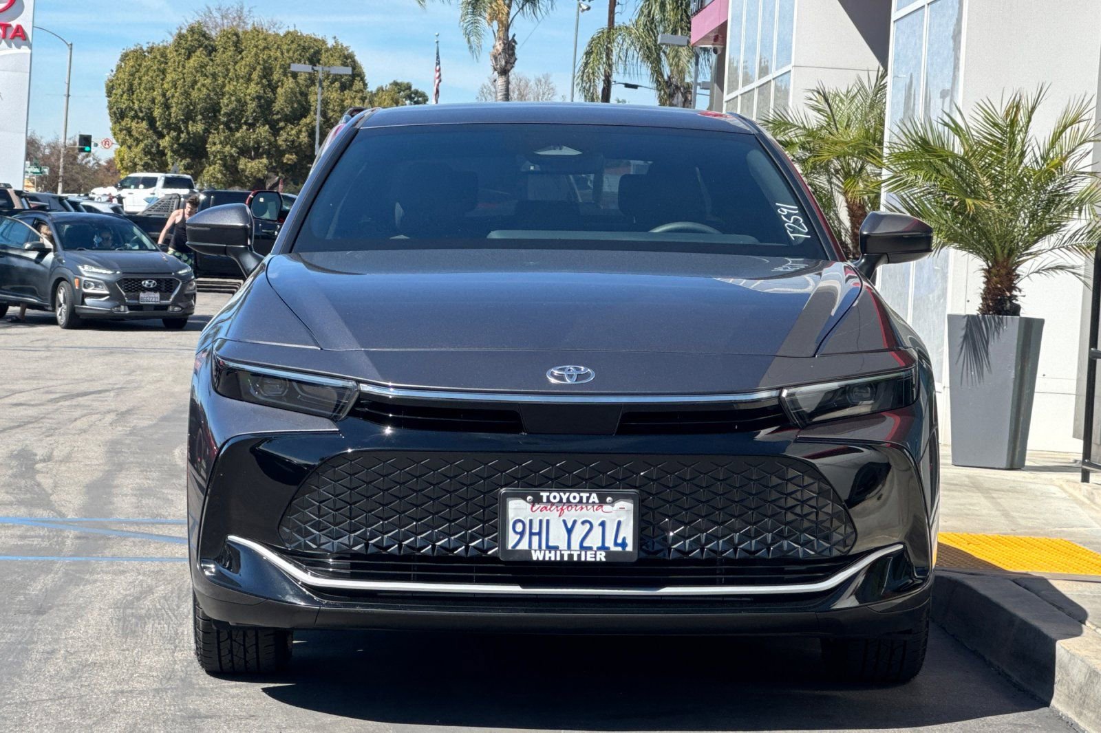 Used 2023 Toyota Crown XLE image 11