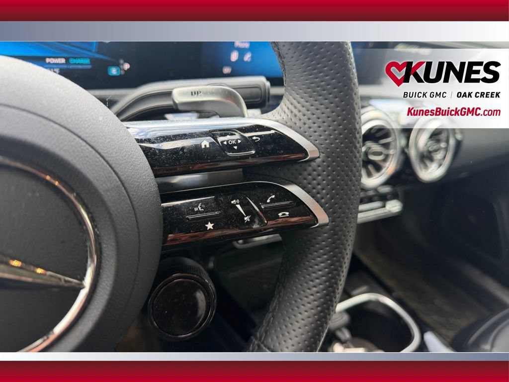 Used 2025 Mercedes-Benz CLA 35 AMG 4MATIC image 18