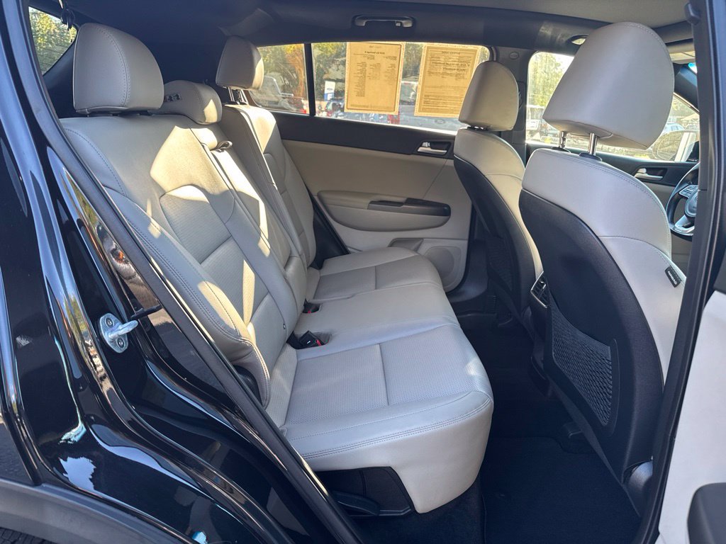 Used 2020 Kia Sportage S w/ S Sunroof Package AWD/4WD image 12