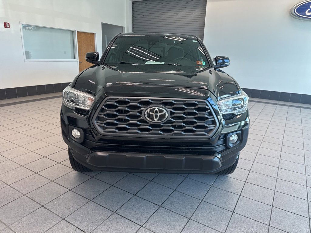 Used 2020 Toyota Tacoma TRD Off-Road image 8