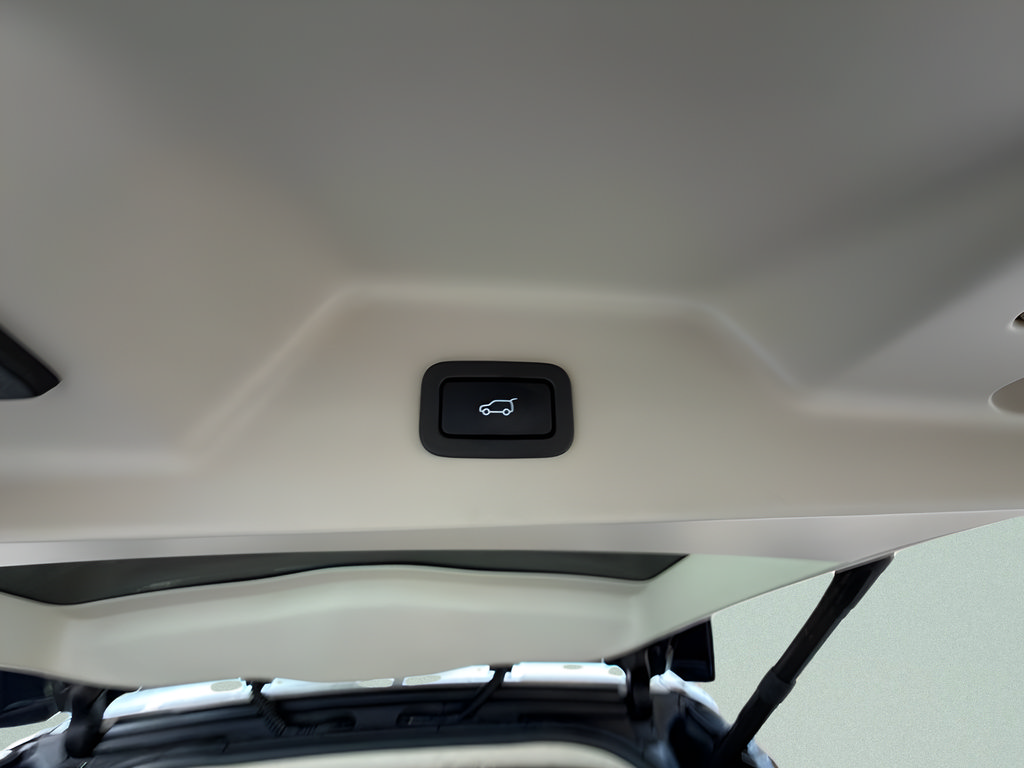 Used 2021 Land Rover Range Rover Westminster Edition AWD/4WD image 19