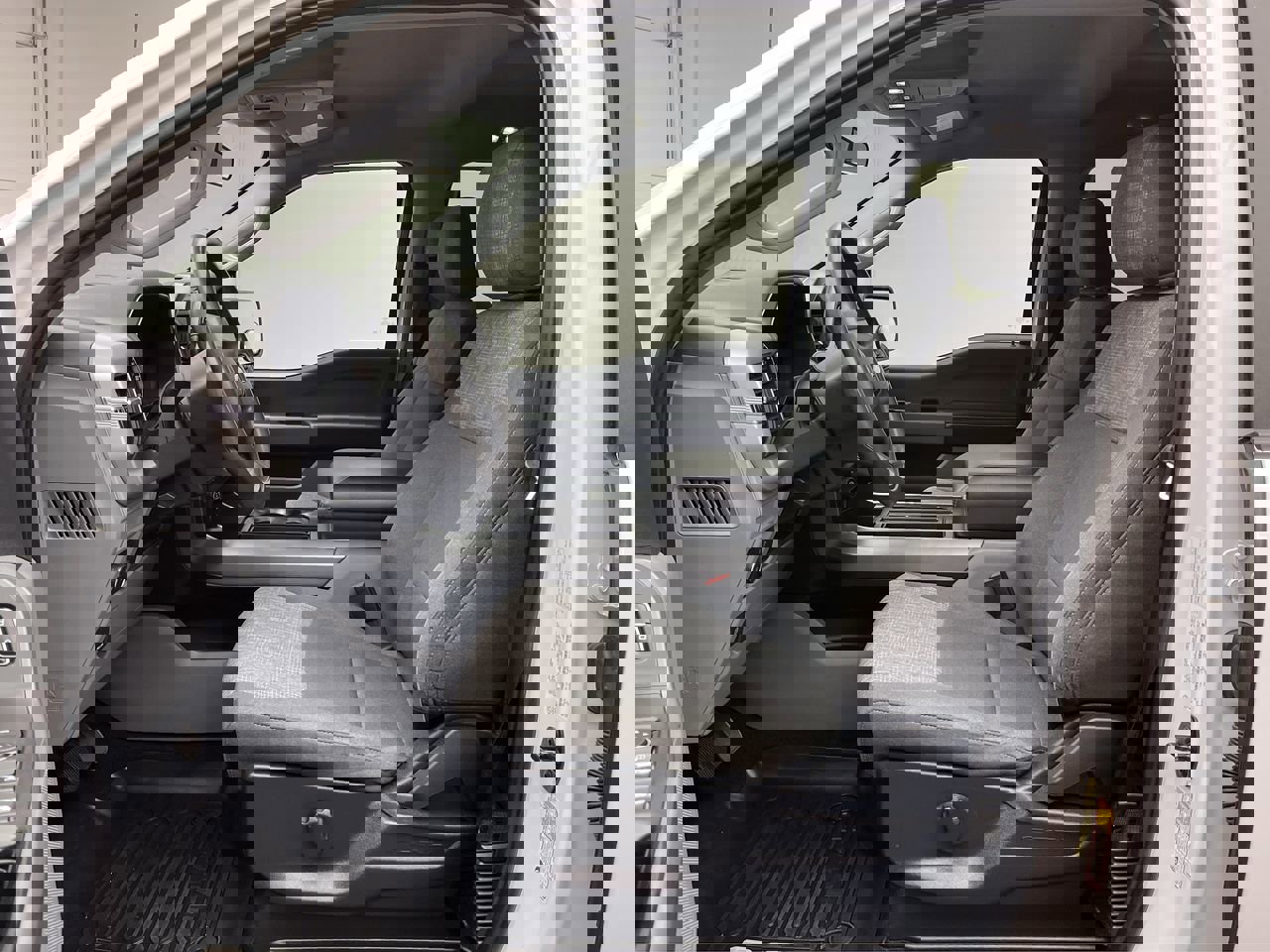 Used 2022 Ford F150 XLT w/ Max Trailer Tow Package image 3