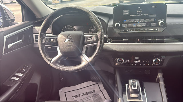 Used 2022 Mitsubishi Outlander SE AWD/4WD image 27