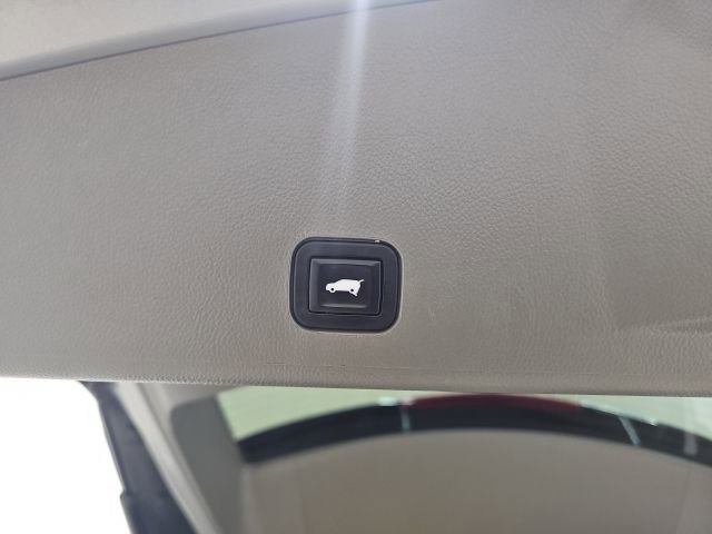 Used 2012 Cadillac SRX Performance image 8