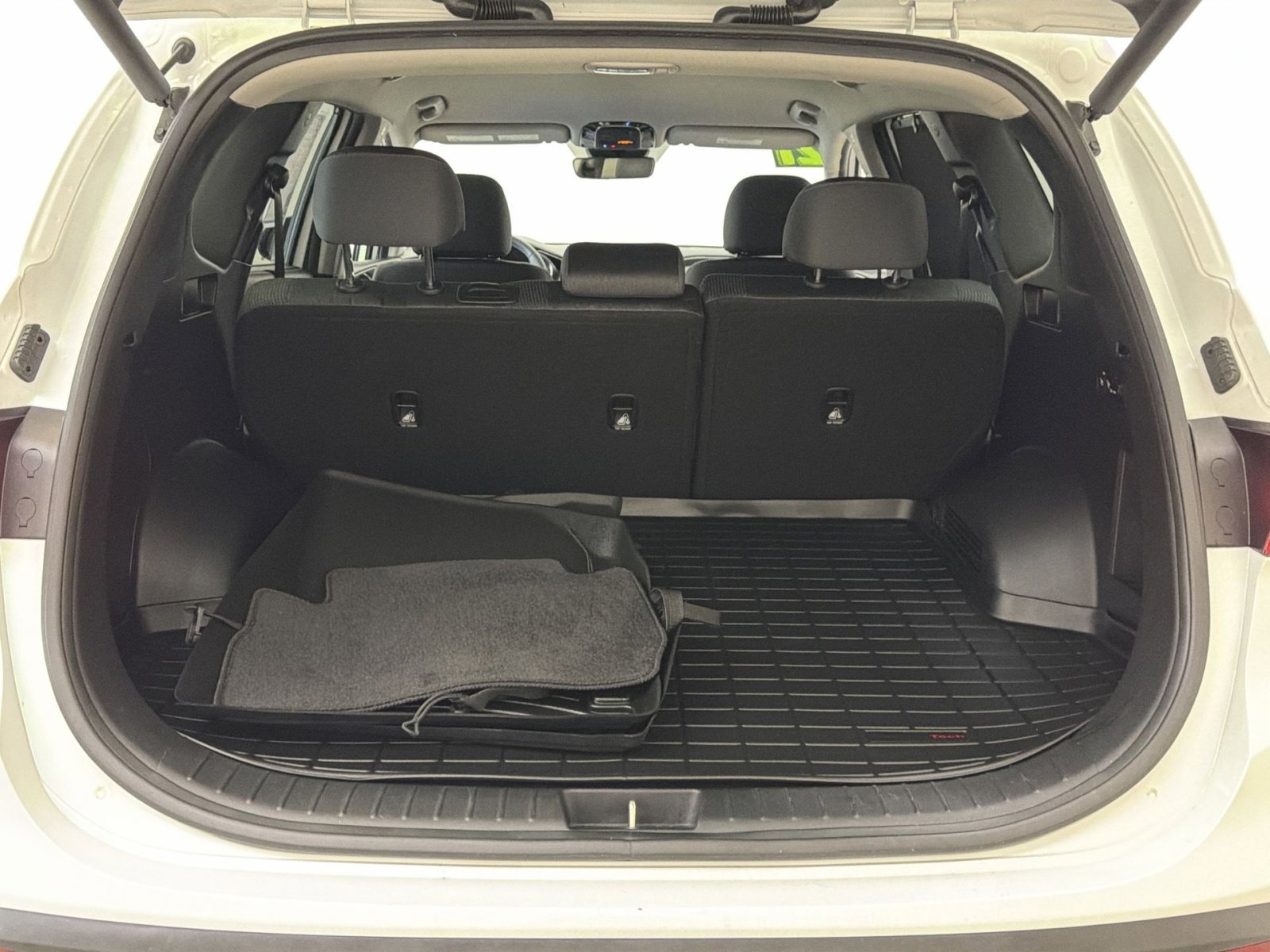Used 2021 Hyundai Santa Fe SEL w/ Convenience Package AWD/4WD image 26
