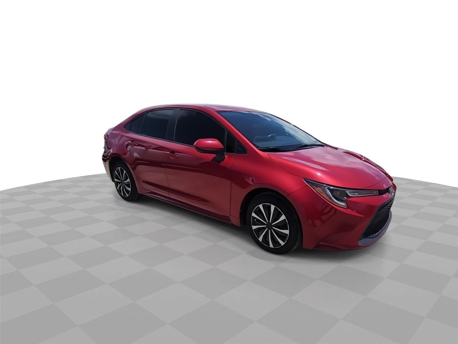 Used 2020 Toyota Corolla LE FWD image 2