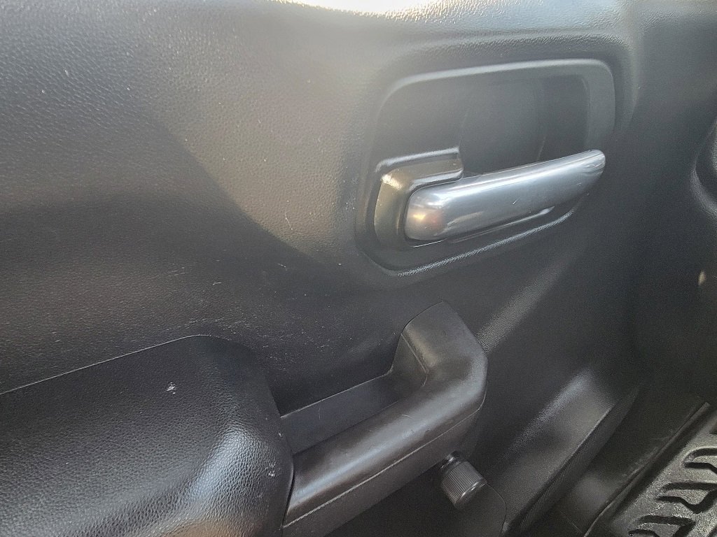 Used 2021 Chevrolet Silverado 2500 W/T image 24