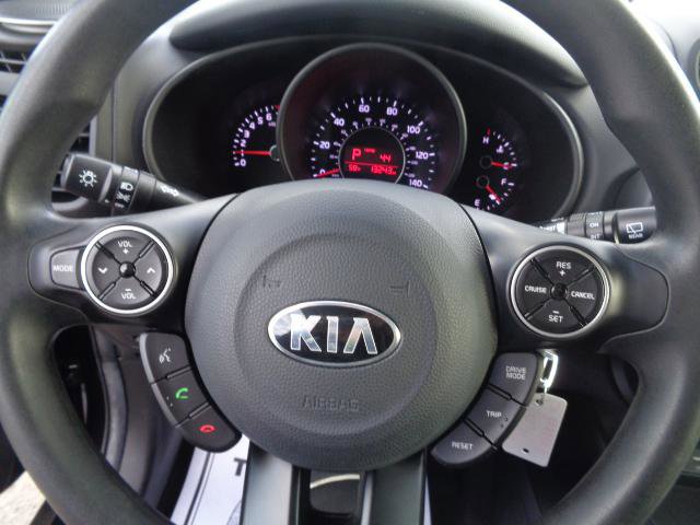 Used 2018 Kia Soul image 33