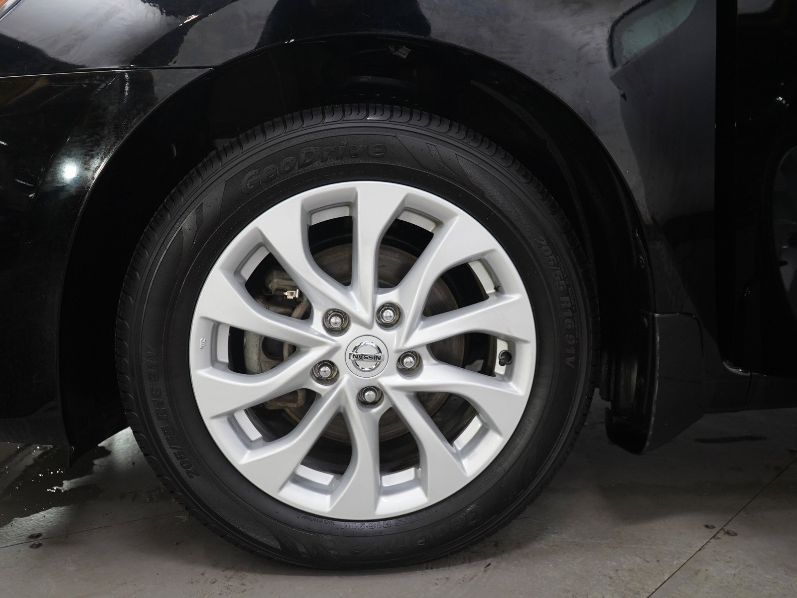 Used 2019 Nissan Sentra SV FWD image 28