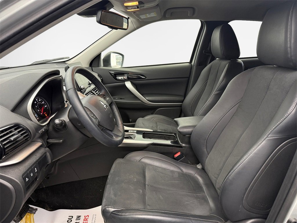 Used 2022 Mitsubishi Eclipse Cross SE image 12