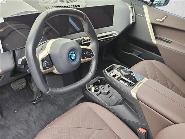 Certified 2025 BMW iX xDrive50 w/ Sport Package image 10