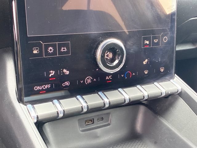 Certified 2026 GMC Terrain Elevation AWD/4WD image 14
