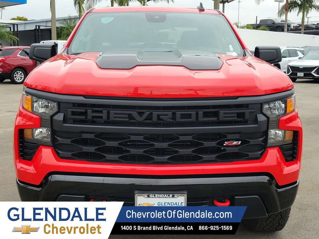 Certified 2025 Chevrolet Silverado 1500 Custom Trail Boss w/ LPO, Dark Essentials Package AWD/4WD image 16