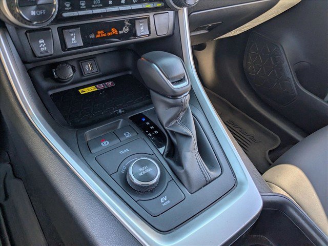 Used 2025 Toyota RAV4 XLE Premium w/ Weather Package AWD/4WD image 11