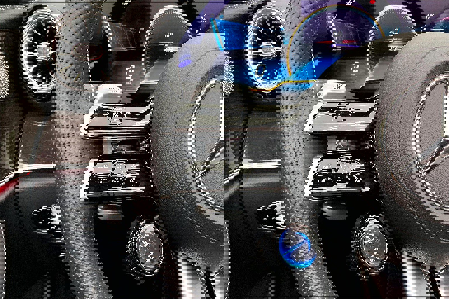 Certified 2023 Mercedes-Benz E 53 AMG 4MATIC Cabriolet image 21