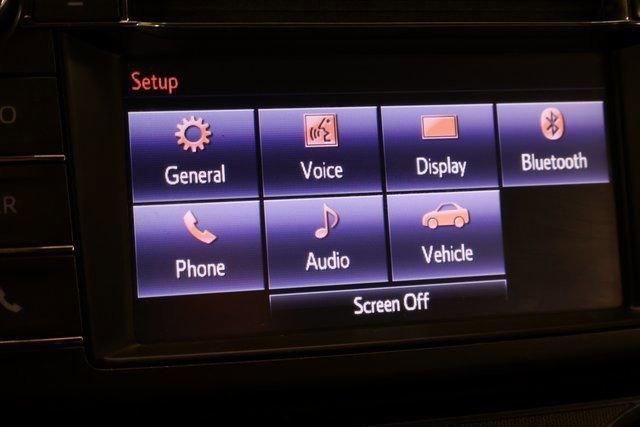 Used 2014 Toyota RAV4 LE image 19