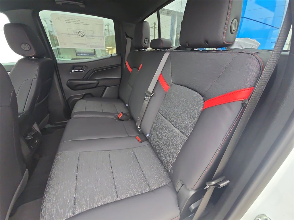 New 2025 Chevrolet Colorado Z71 image 24