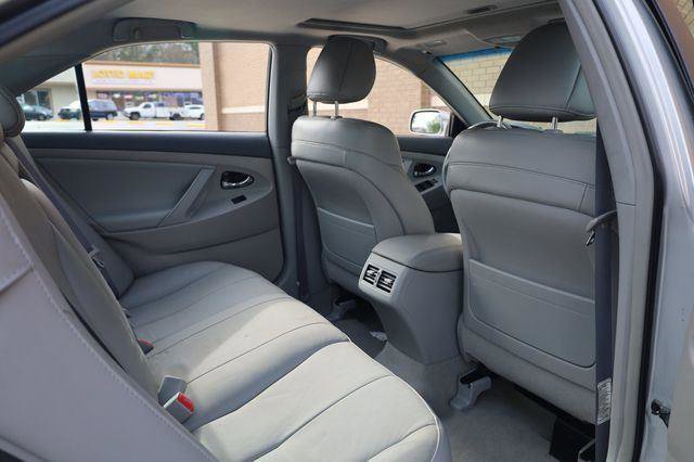 Used 2009 Toyota Camry Hybrid image 18