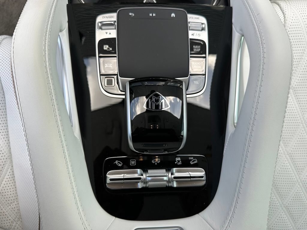 Used 2025 Mercedes-Benz Maybach GLS 600 4MATIC image 27