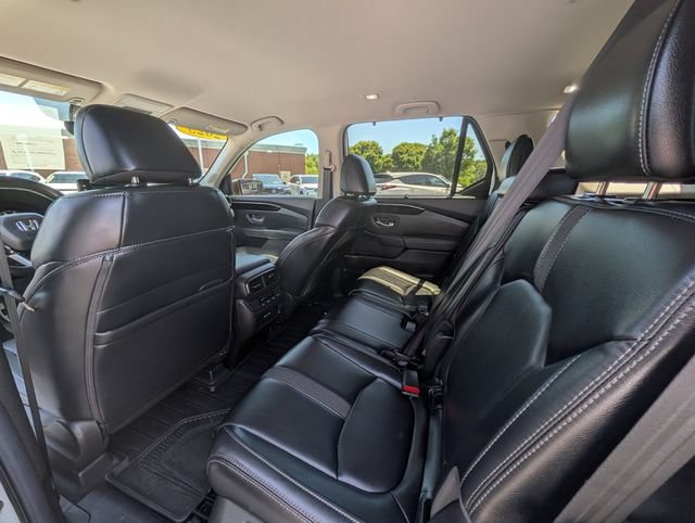 Used 2025 Honda Pilot EX-L image 42