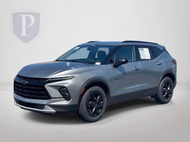 Certified 2024 Chevrolet Blazer LT w/ Convenience Package FWD image 3