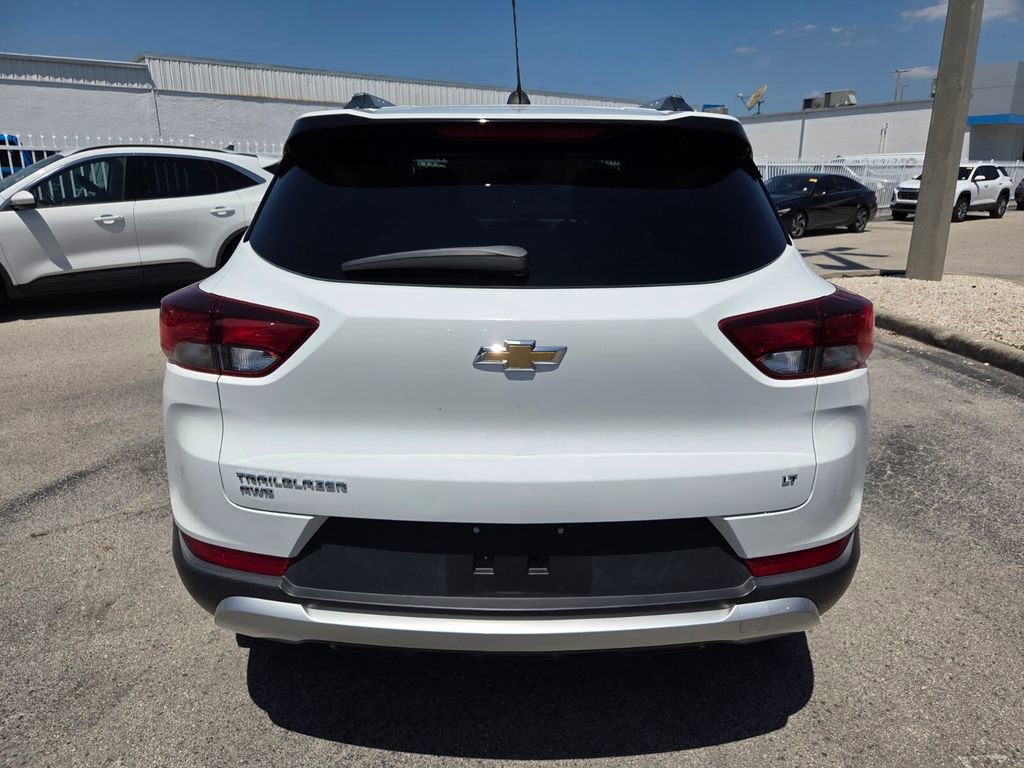 Certified 2021 Chevrolet TrailBlazer LT AWD/4WD image 12