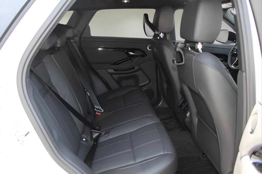 New 2026 Land Rover Range Rover Evoque S AWD/4WD image 17
