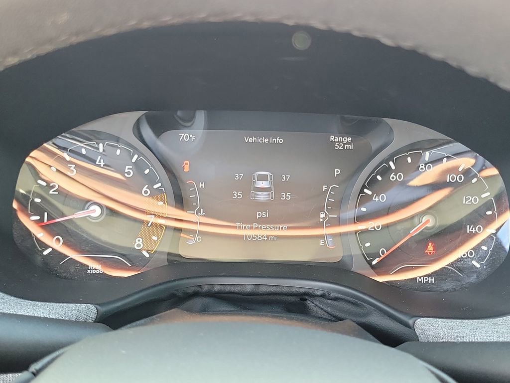 Used 2023 Jeep Compass Latitude w/ Sun and Sound Group image 7