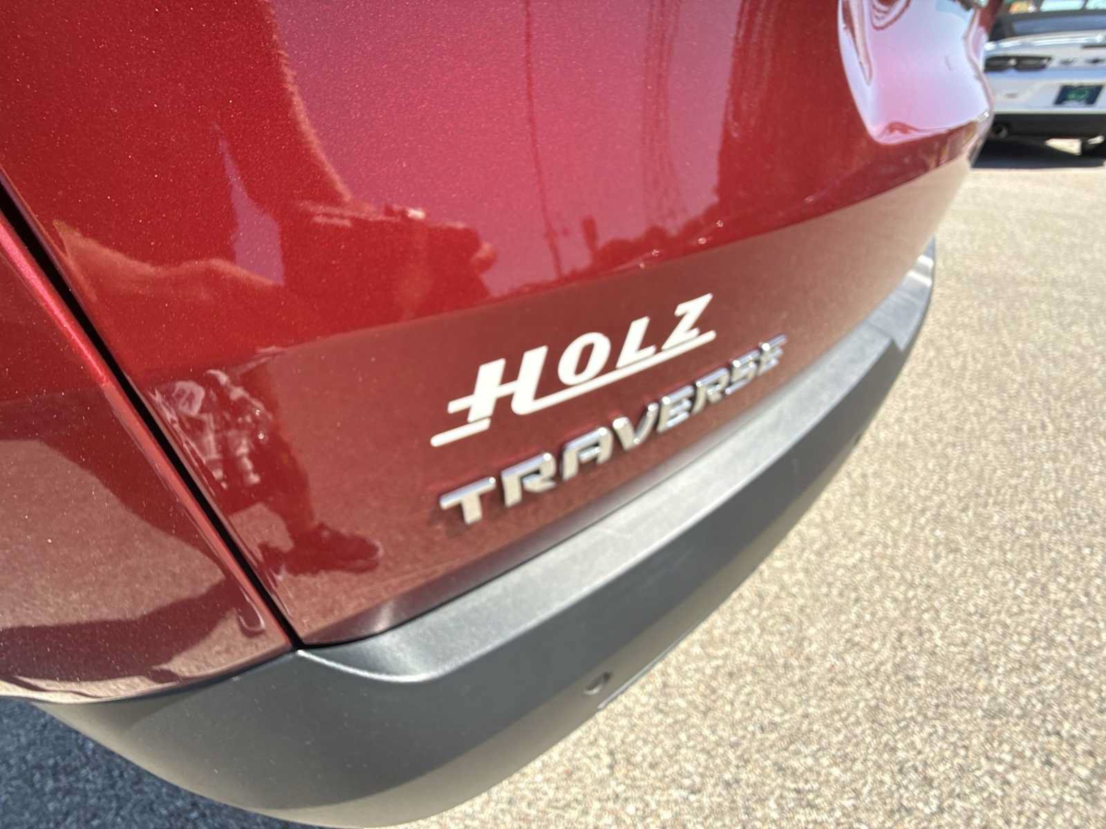Certified 2018 Chevrolet Traverse LT FWD image 30