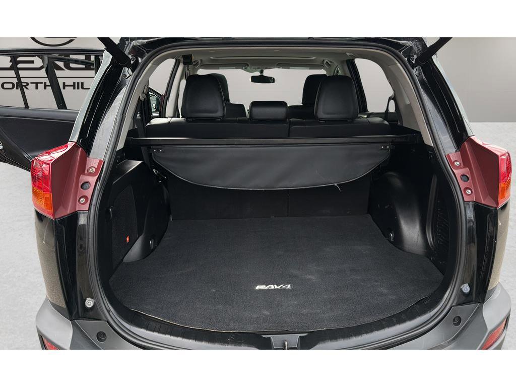 Used 2015 Toyota RAV4 Limited image 17