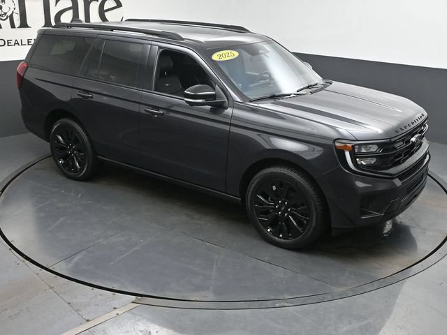 Used 2025 Ford Expedition Platinum w/ Stealth Appearance Package AWD/4WD image 50