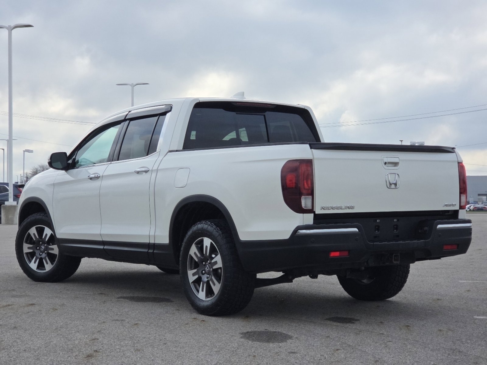 Used 2017 Honda Ridgeline RTL-E image 16