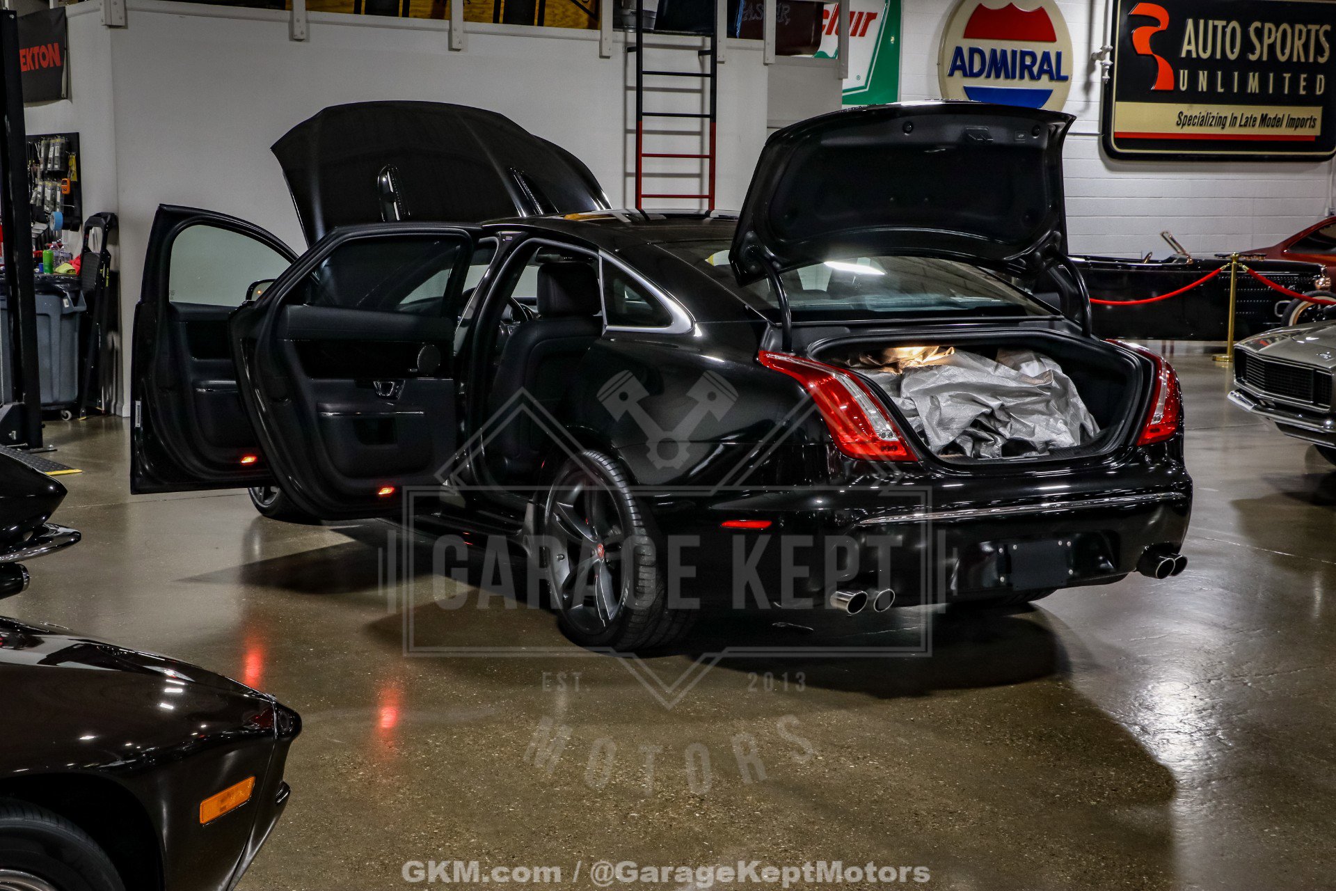 Used 2015 Jaguar XJ R LWB image 68