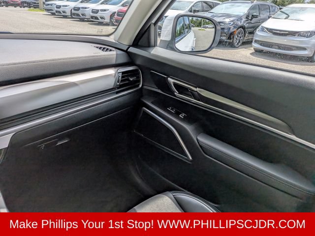 Used 2024 Kia Telluride S w/ S Sunroof Package AWD/4WD image 17