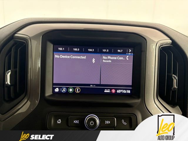 Used 2020 Chevrolet Silverado 1500 Custom w/ Custom Value Package AWD/4WD image 15